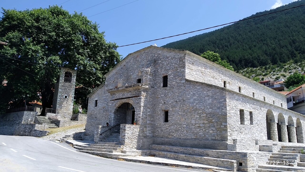 Kokkinopilos of Olympus