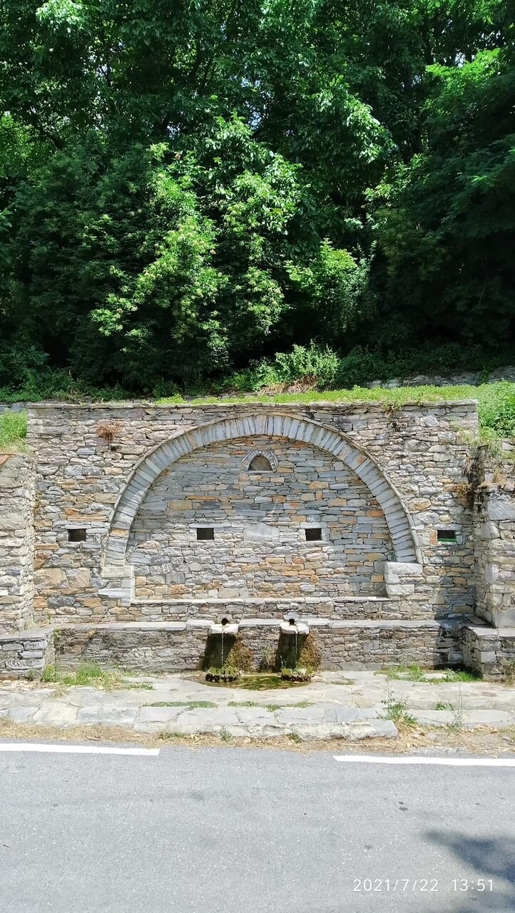 Kokkinopilos of Olympus