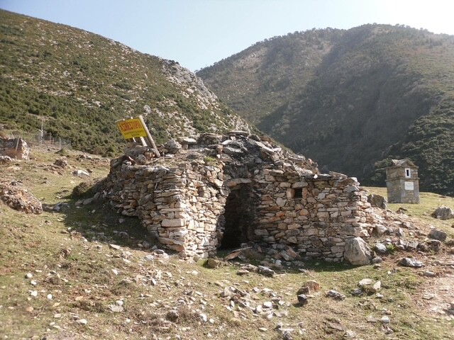 Kokkinopilos of Olympus