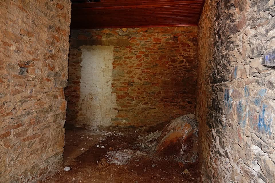 Kokkinopilos Primary School restoration