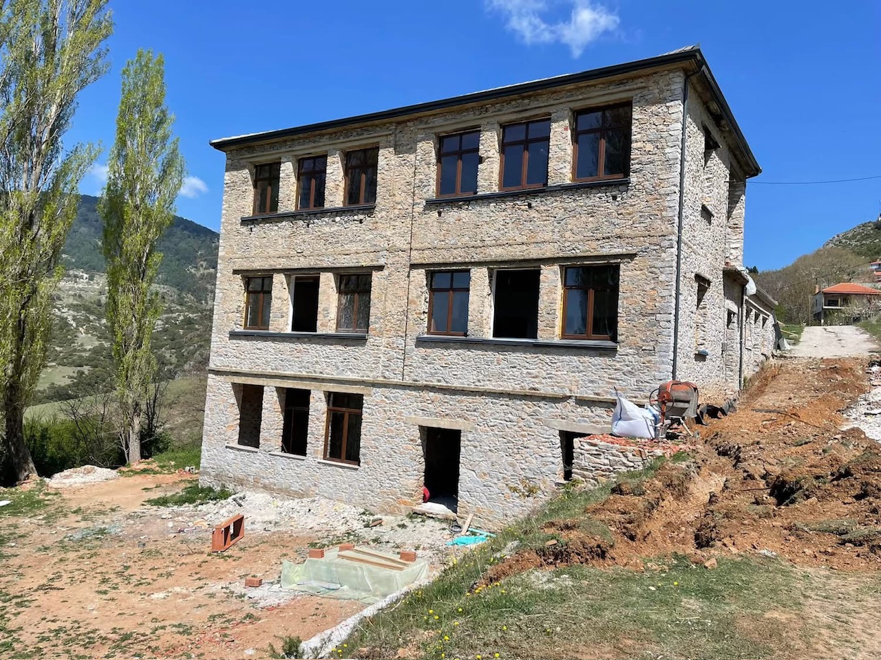 Kokkinopilos Primary School restoration