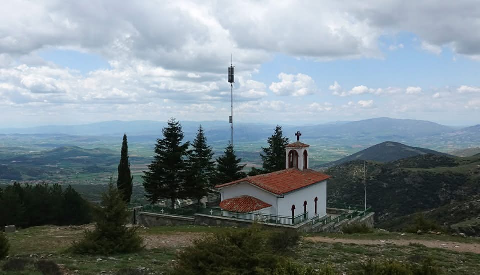 Trail and mountain landscape of Mount Olympus