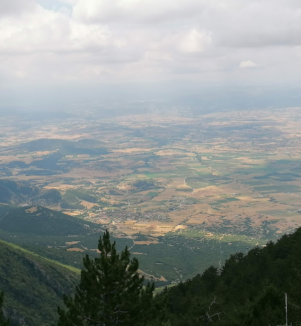 Trail and mountain landscape of Mount Olympus