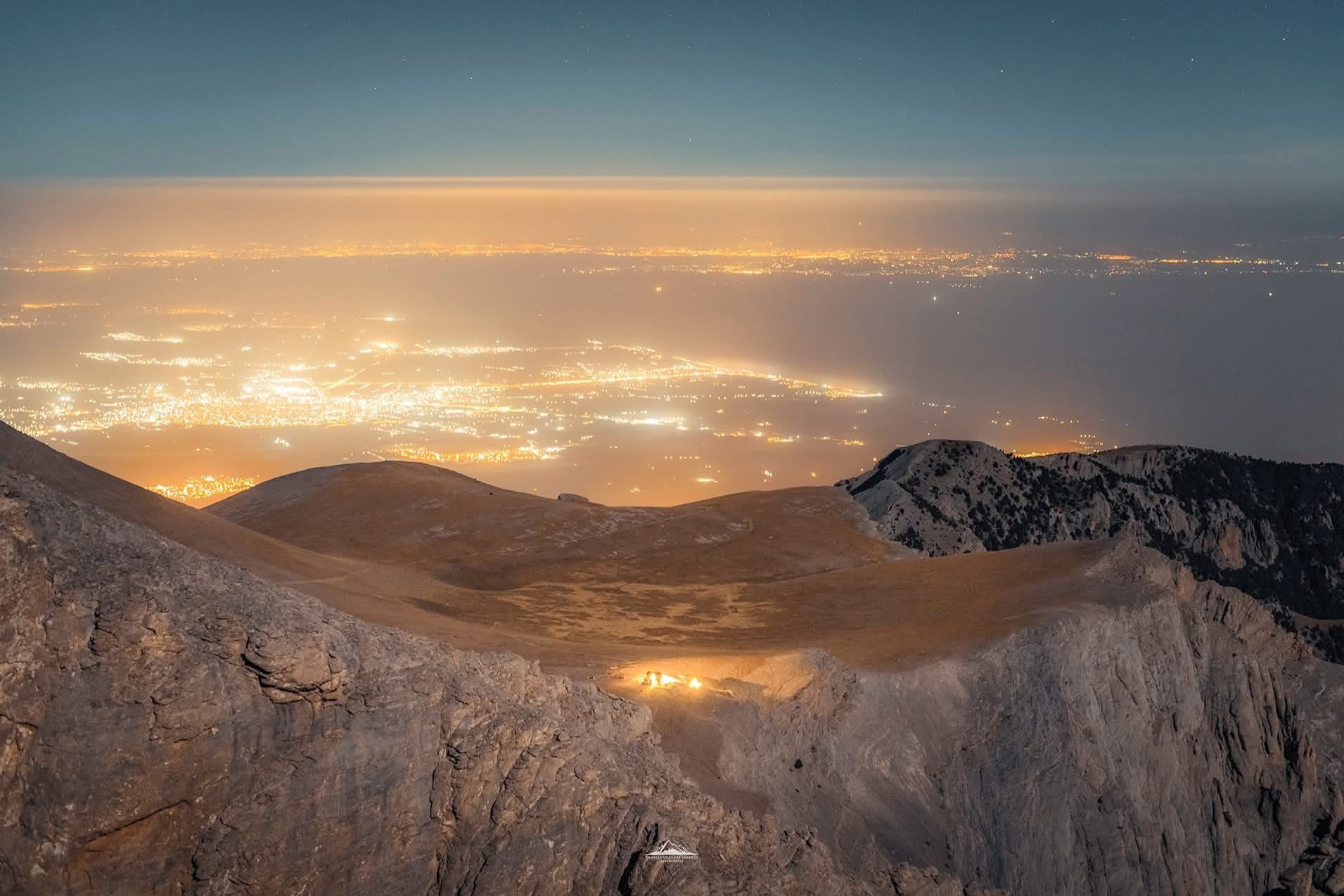 Trail and mountain landscape of Mount Olympus
